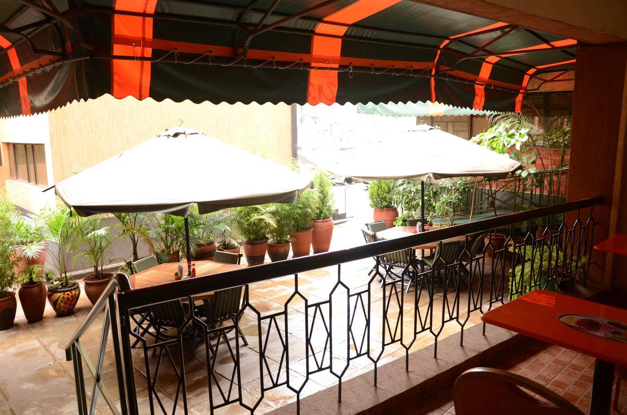 Upperhill Blueberry Hotel Nairobi Esterno foto