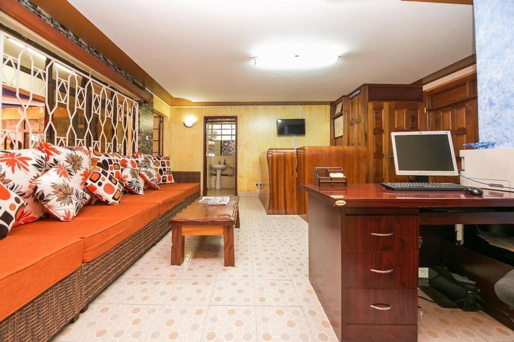 Upperhill Blueberry Hotel Nairobi Esterno foto